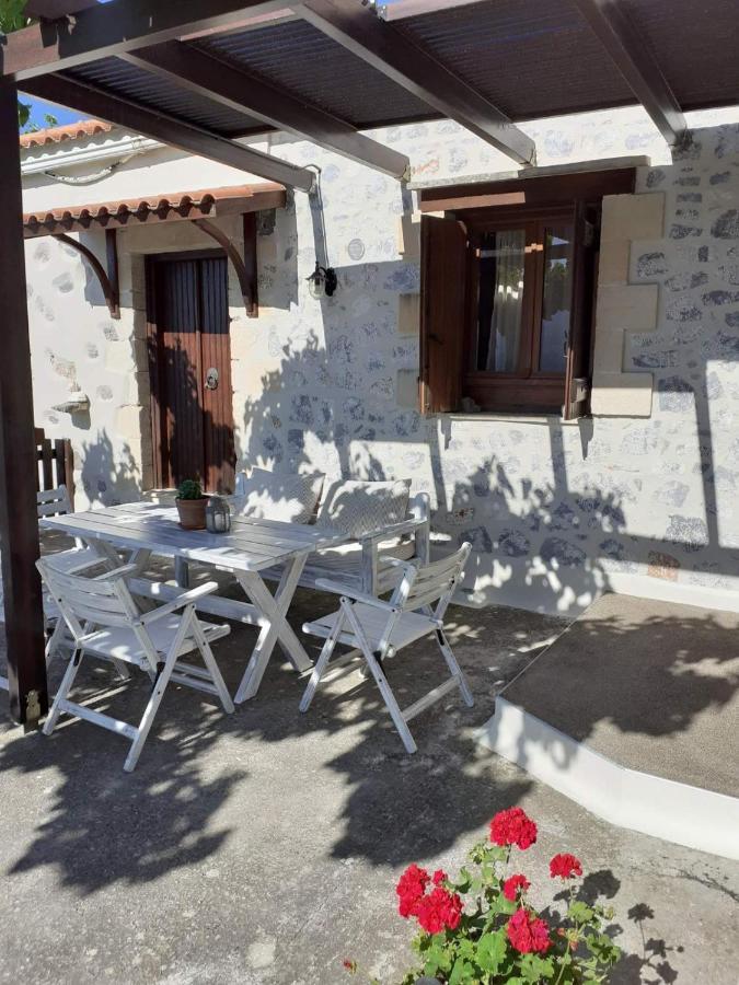 Villa Eternity Alikampos Eksteriør bilde